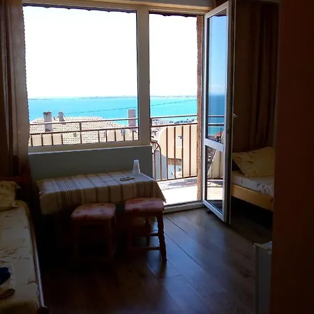 къща за гости Vodopadi Sveti Vlas